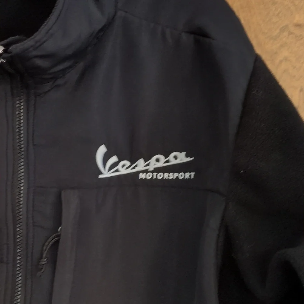 🇮🇹 Vespa Piaggio Fleece Jacket - L - Picture 3 of 11